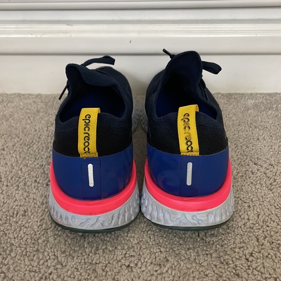Nike Epic React Flyknit 1 - Picture 3 of 7